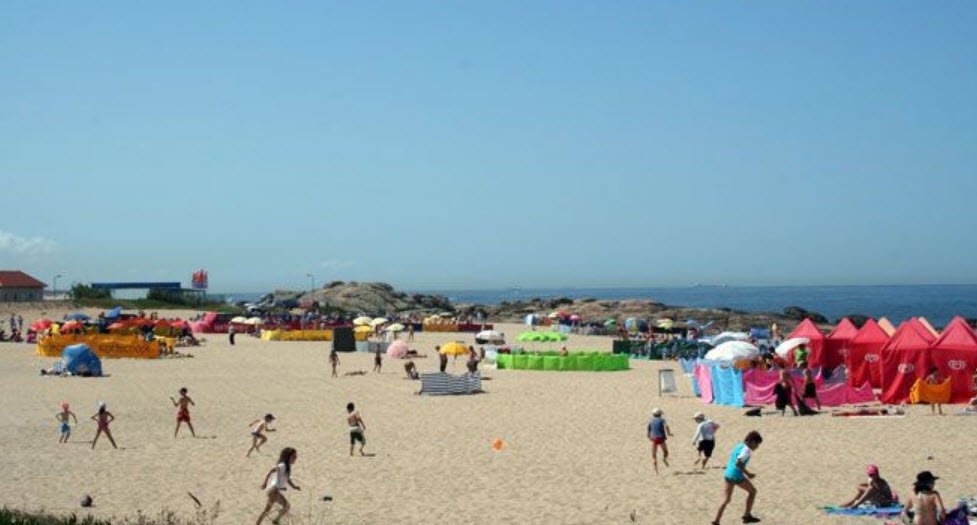 Praia da Memória, Portugal